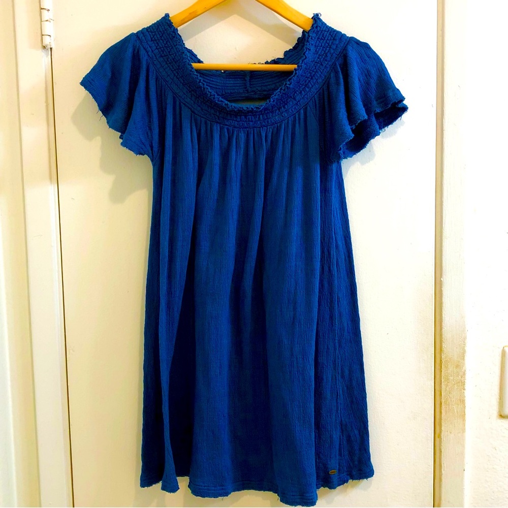 O’Neill BoHo Style Tunic Top Ruffled Collar Rear Keyhole Neckline Size Small.